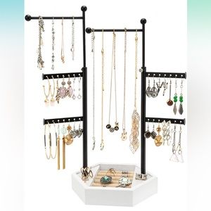 Jewelry Organizers Stand